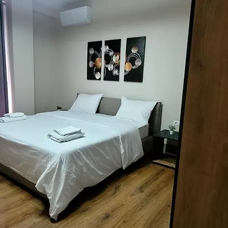 @bazaar2 * 地拉那